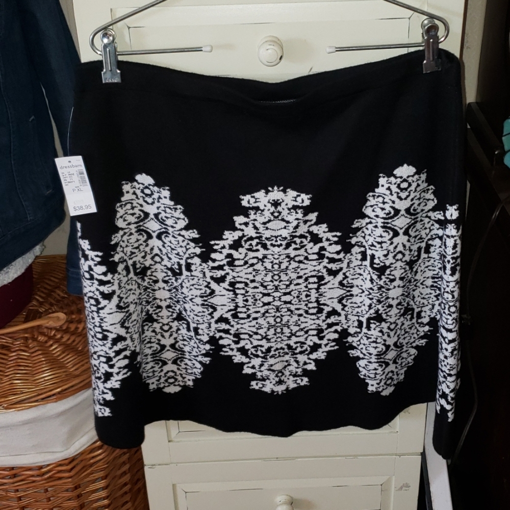 Sweater material skirt